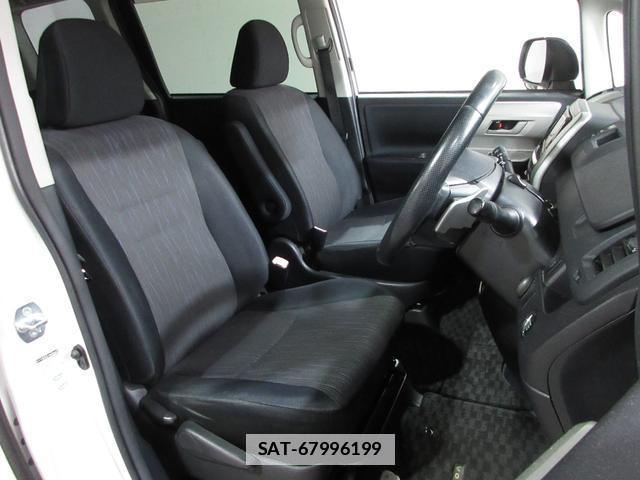 Toyota VOXY 2010-07 7818129-13