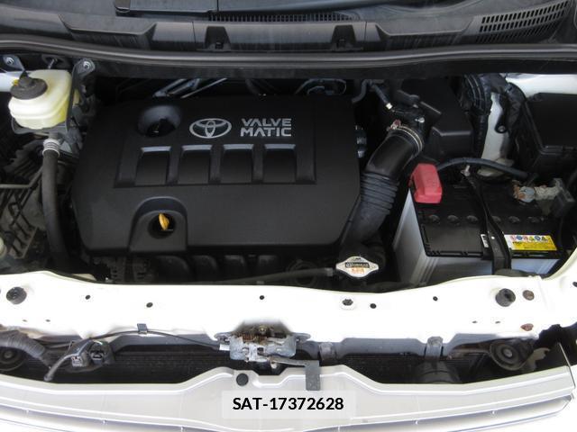 Toyota VOXY 2009-05 7818138-19