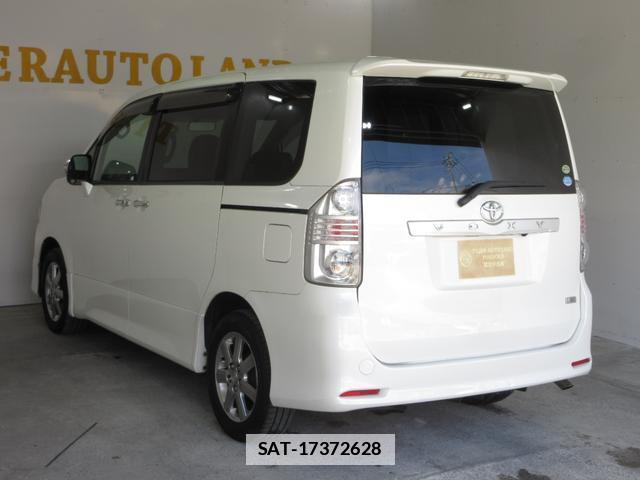 Toyota VOXY 2009-05 7818138-6