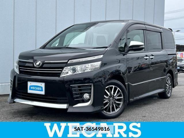 Toyota VOXY 2016-03 7818146-0