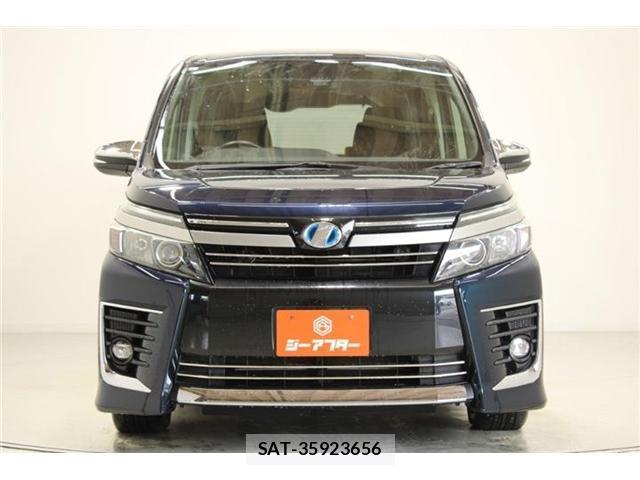 Toyota VOXY 2017-06 7818197-6