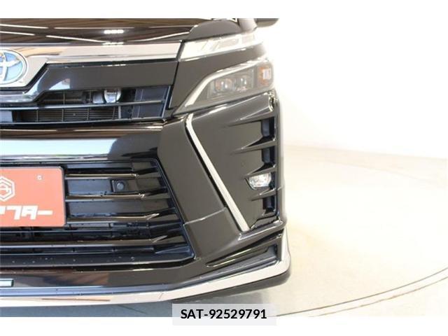 Toyota VOXY 2020-11 7818202-13