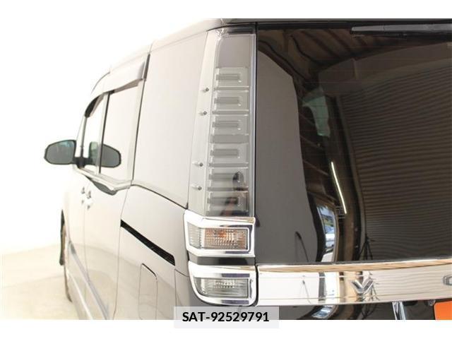 Toyota VOXY 2020-11 7818202-18