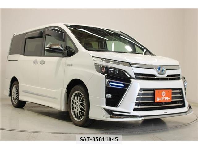 Toyota VOXY 2018-05 7818203-6