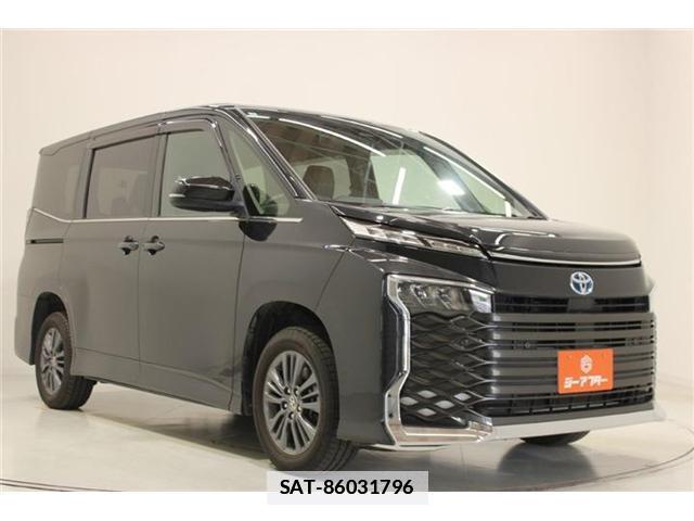 Toyota VOXY 2023-02 7818232-5