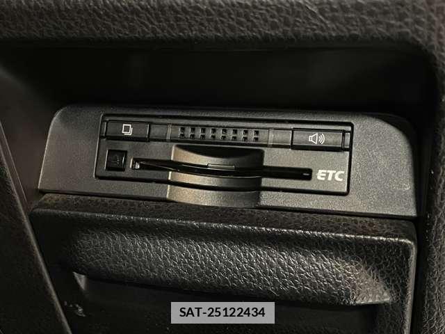 Toyota VOXY 2014-05 7818326-10