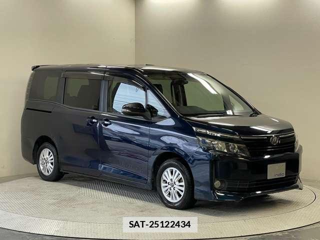 Toyota VOXY 2014-05 7818326-12