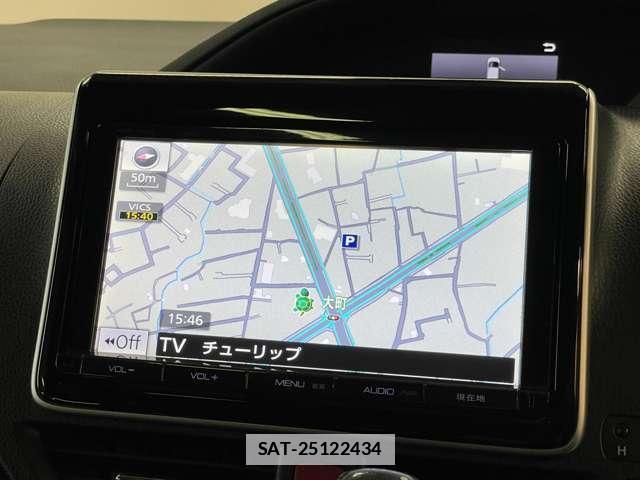 Toyota VOXY 2014-05 7818326-2