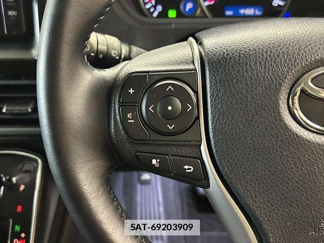 Toyota VOXY 2016-10 7818354-7