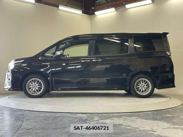Toyota VOXY 2020-11 7818393-18