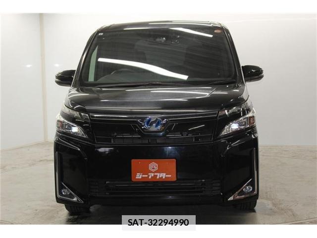 Toyota VOXY 2017-09 7818463-1