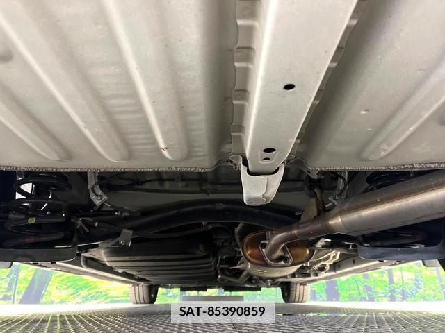 Toyota VOXY 2021-07 7818970-18