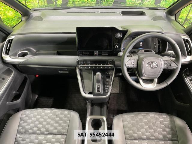 Toyota VOXY 2024-05 7819353-1