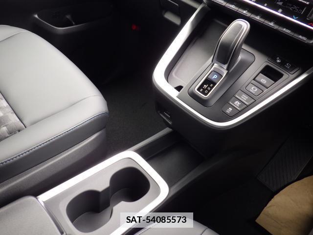 Toyota VOXY 2026-02 7819557-18