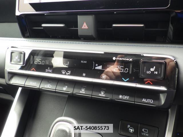Toyota VOXY 2026-02 7819557-19