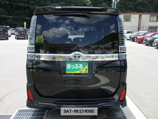Toyota VOXY 2020-12 7819623-2