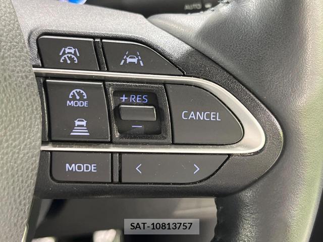 Toyota VOXY 2023-07 7819843-6