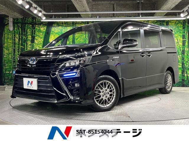 Toyota VOXY 2017-07 7819935-0