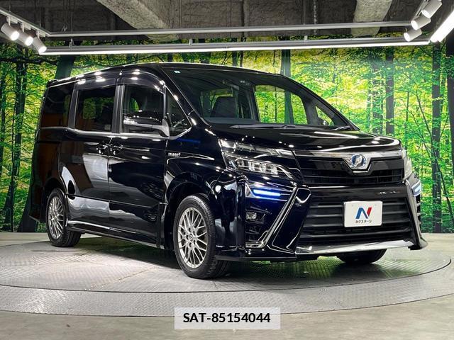 Toyota VOXY 2017-07 7819935-16