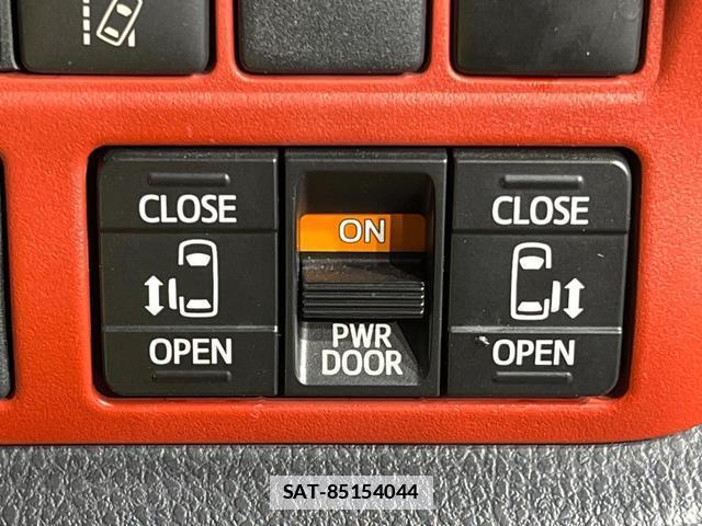 Toyota VOXY 2017-07 7819935-3