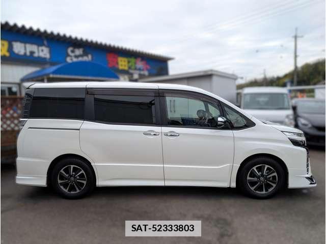 Toyota VOXY 2020-12 7820035-3