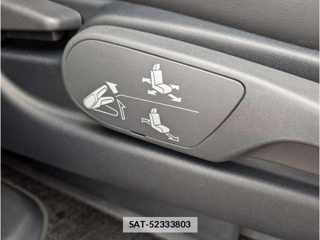 Toyota VOXY 2020-12 7820035-9