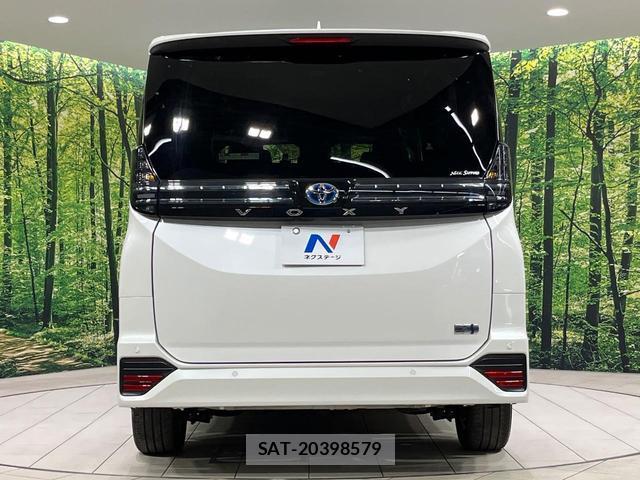 Toyota VOXY 2025-10 7820049-15