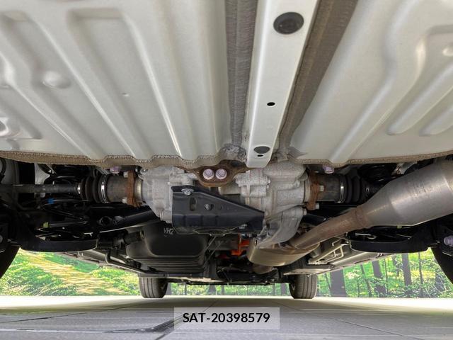 Toyota VOXY 2025-10 7820049-18