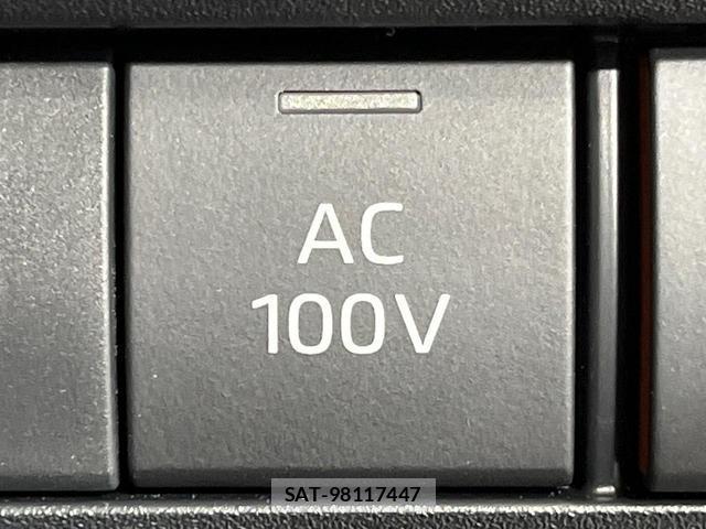 Toyota VOXY 2025-10 7820050-6