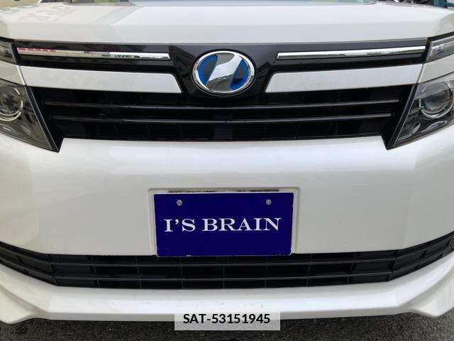 Toyota VOXY 2017-04 7820100-16