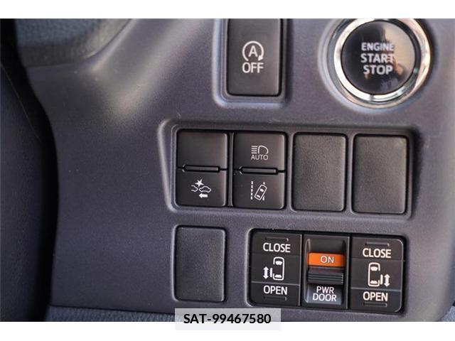 Toyota VOXY 2016-03 7820360-9