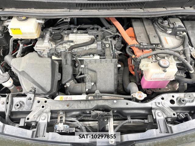 Toyota VOXY 2018 7820537-18