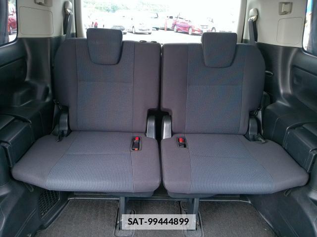 Toyota VOXY 2014-09 7820699-10