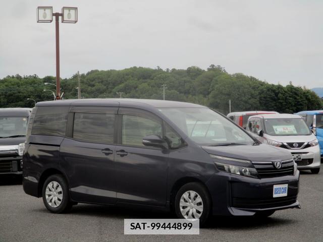 Toyota VOXY 2014-09 7820699-15