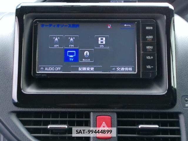 Toyota VOXY 2014-09 7820699-4