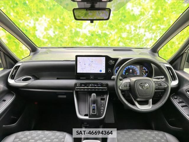 Toyota VOXY 2025-03 7821059-3