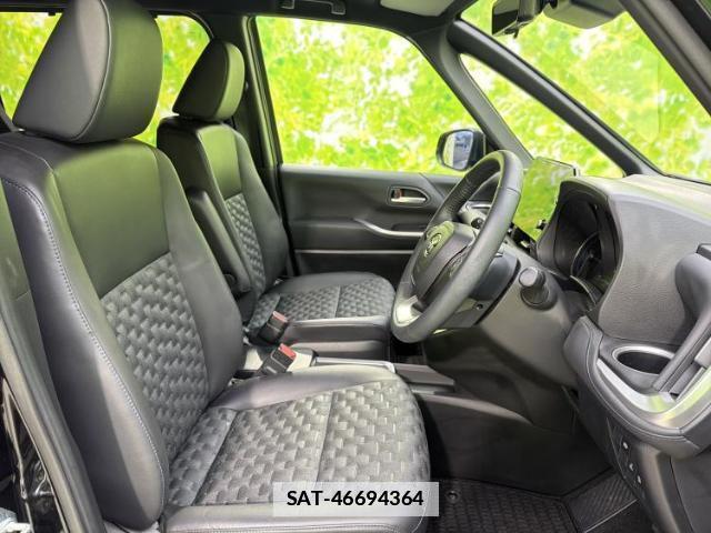 Toyota VOXY 2025-03 7821059-4