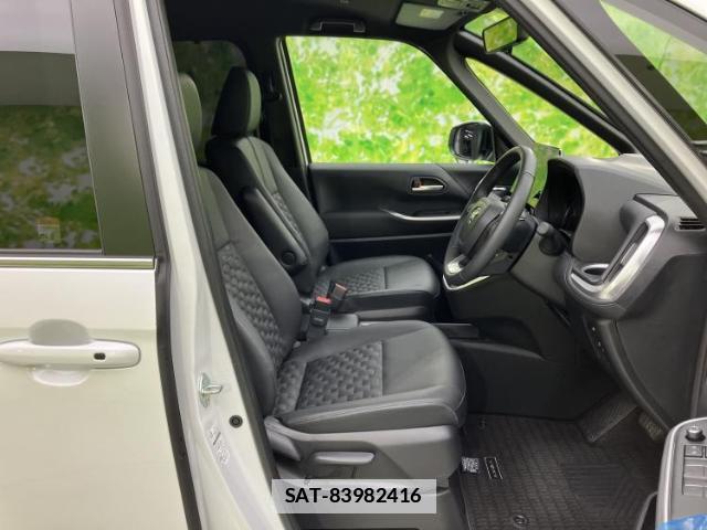 Toyota VOXY 2025-11 7821144-3