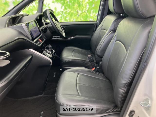Toyota VOXY 2019-03 7821333-6