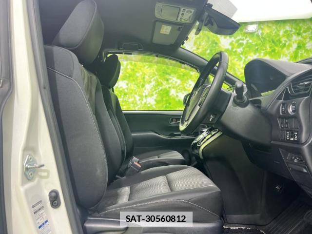 Toyota VOXY 2020-02 7821353-3