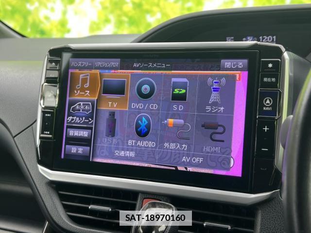 Toyota VOXY 2017-10 7821363-10