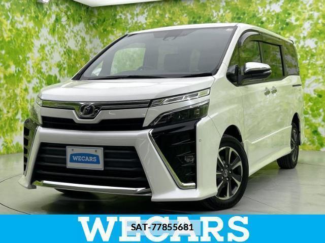 Toyota VOXY 2018-11 7821518-0