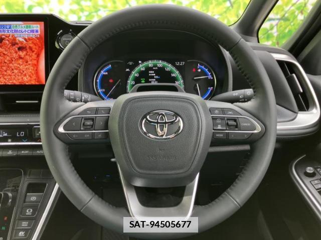 Toyota VOXY 2025-06 7821616-14