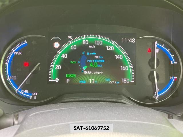 Toyota VOXY 2025-11 7821655-13