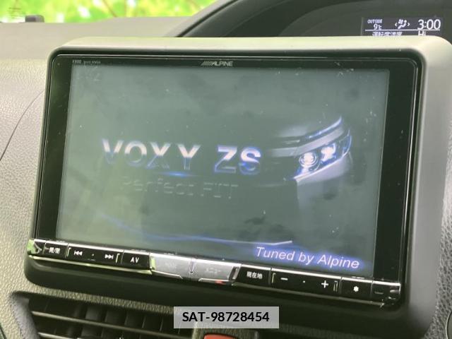 Toyota VOXY 2014-04 7821696-8