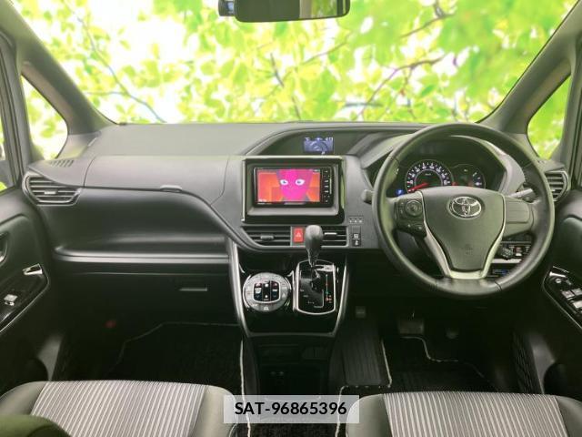 Toyota VOXY 2020-03 7821849-3
