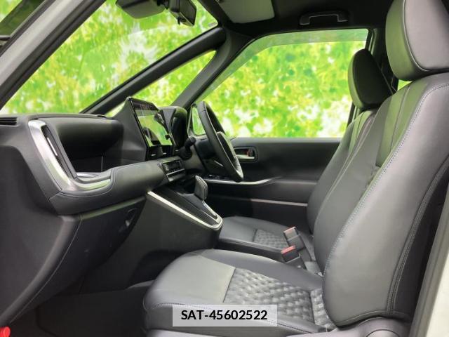 Toyota VOXY 2026-01 7821912-5