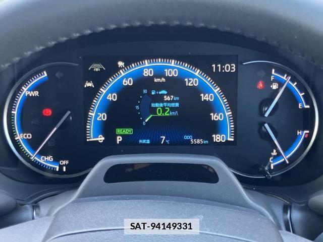 Toyota VOXY 2025-03 7821969-12