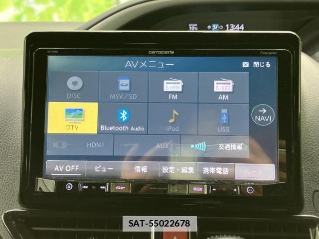 Toyota VOXY 2020-07 7822357-10