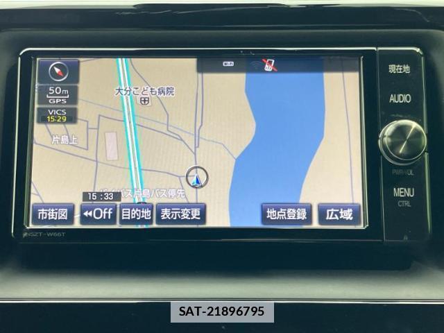 Toyota VOXY 2017-08 7822406-9